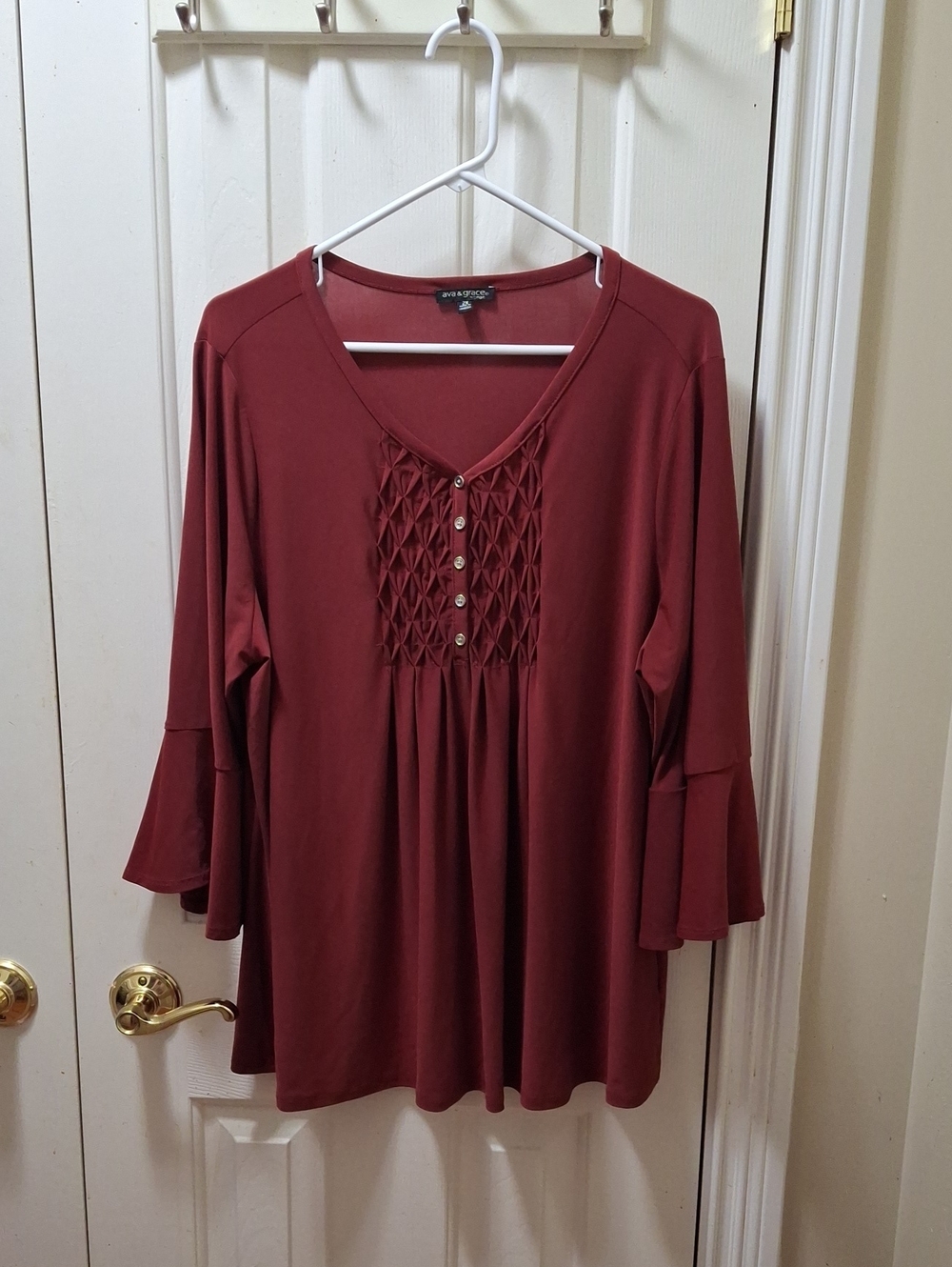 3/$15 Ava & Grace burgundy blouse sz 2X
